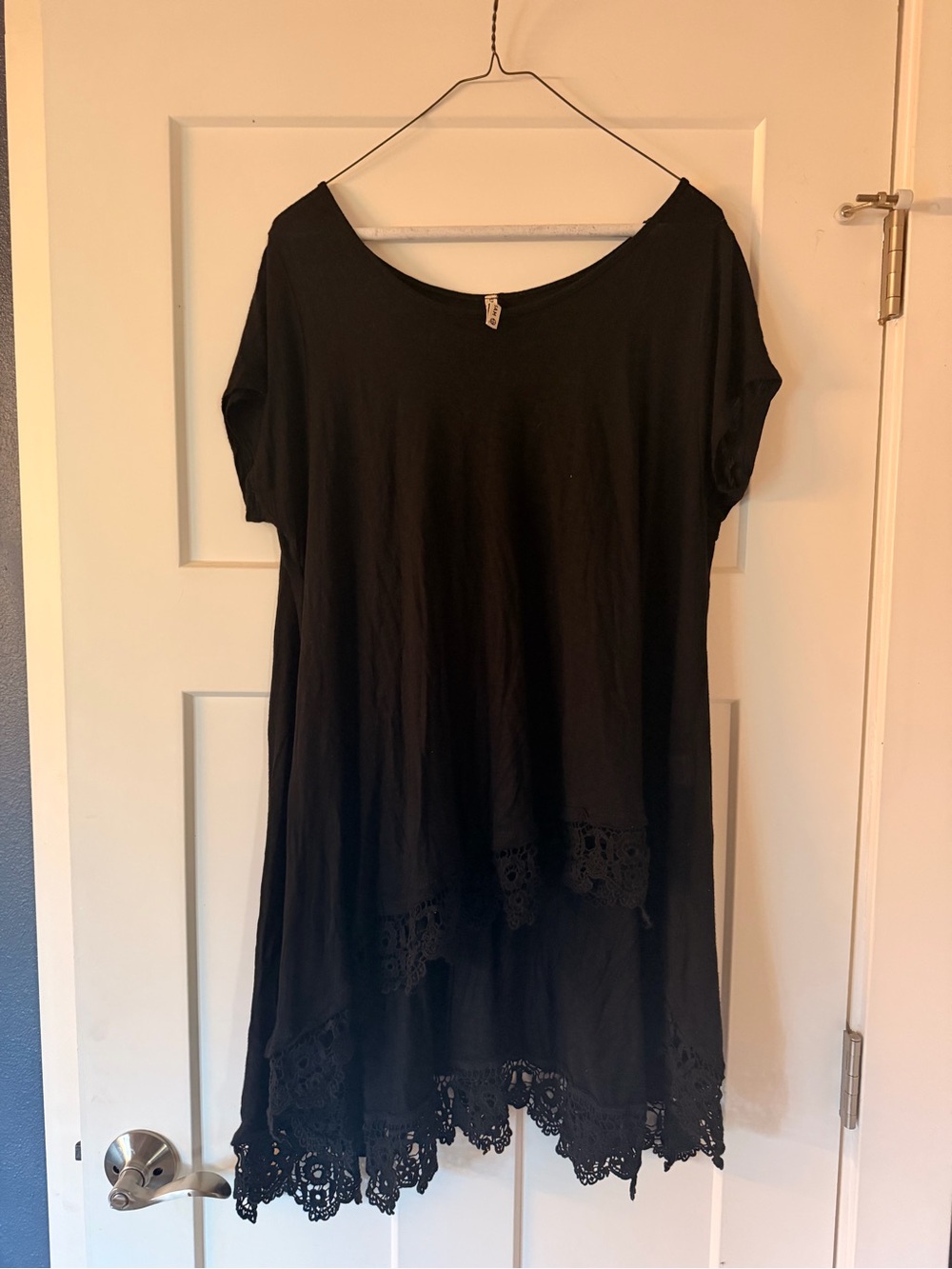 Emma & Sam Black Crochet-Hem Tunic Top